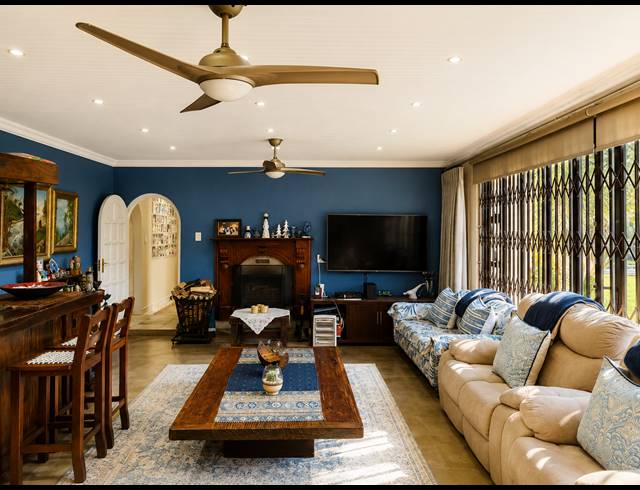 5 BEDROOM HOUSE FOR SALE IN THREE RIVERS